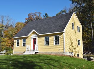 13 Highland Ave, Nottingham, NH 03290