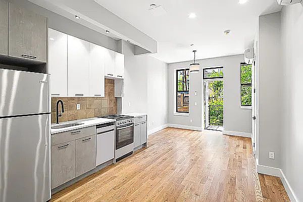1st image of 315 Menahan St #1C