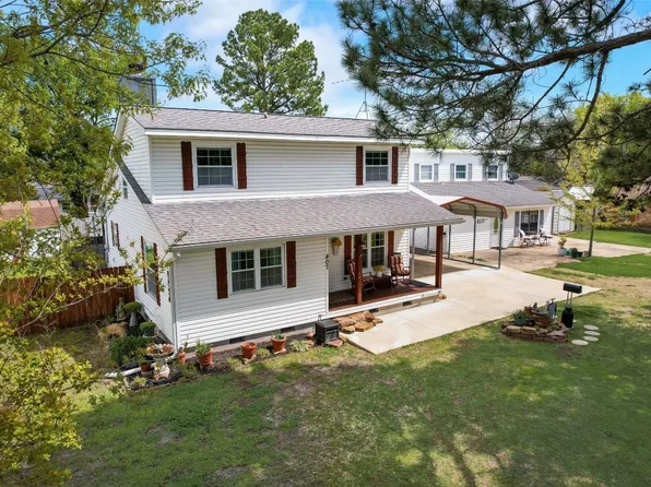 407 W 6th St, Kaufman, TX 75142