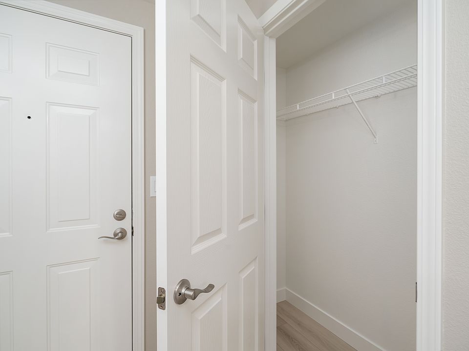 Tahoe - 2BR, 2BA 1,119SF