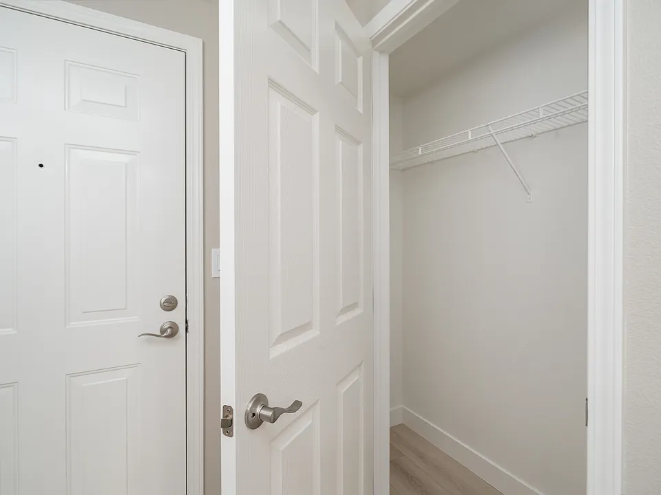 Tahoe - 2BR, 2BA 1,119SF