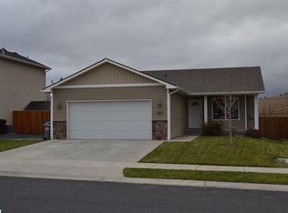 1492 SW Lost Trail Dr, Pullman, WA 99163