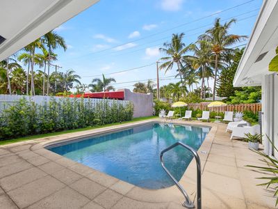 1123 N Lakeside Drive, Lake Worth, FL, 33460