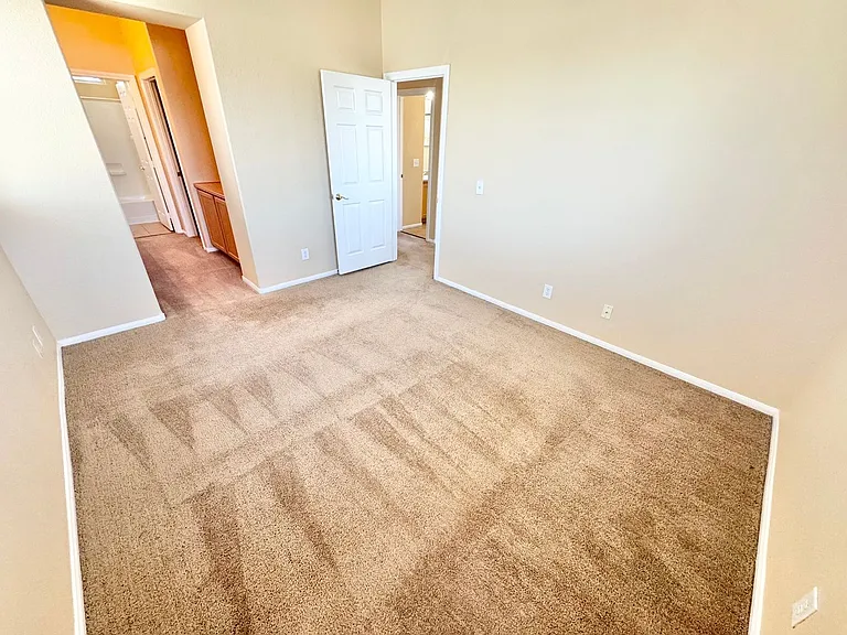 10424 Palm Village St — Photo 13