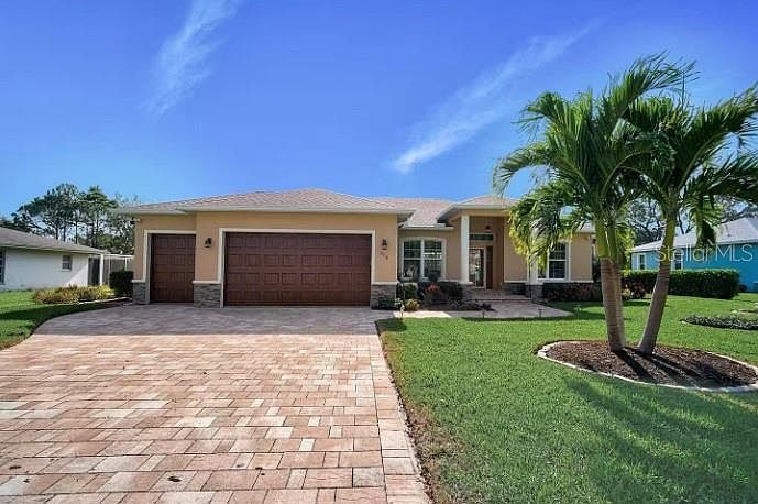 1st image of 808 MAGELLAN DRIVE