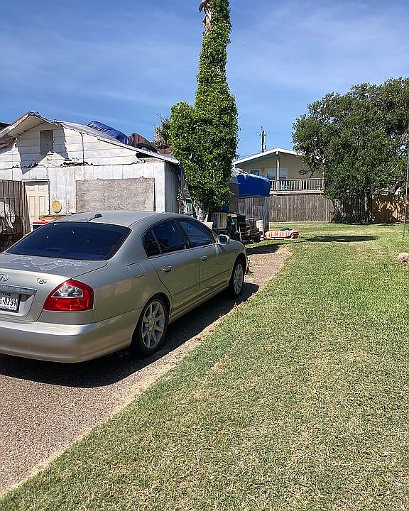 2nd image of 309 N Shore Dr