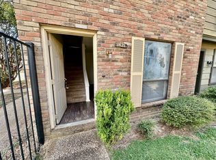 1421 S 11th St, Waco, TX 76706