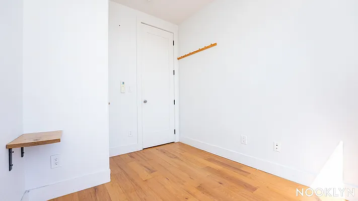 Rented by Nooklyn NYC LLC | media 28