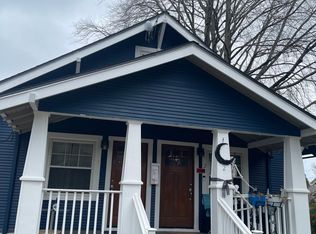 819 E Main St APT 3, Hillsboro, OR