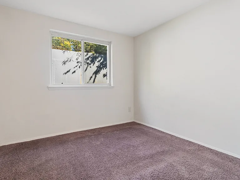 Fort Stanton Apartments — Photo 14