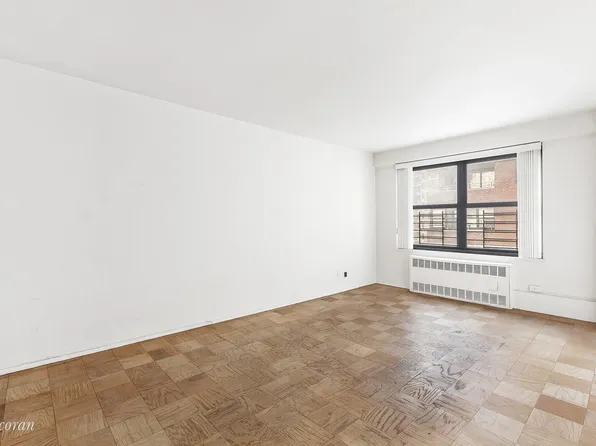 266 East Broadway image 1 of 7