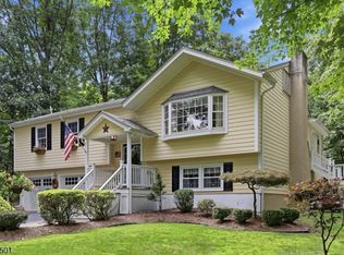 62 Lawrence Rd, Randolph, NJ 07869