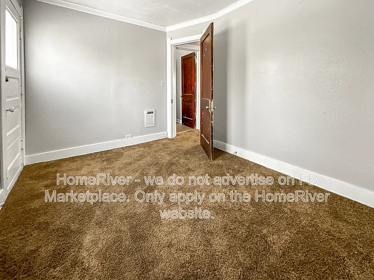 1014 Berdan Ave — Photo 7