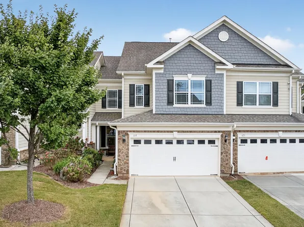 127 Willow View Ln, Apex, NC 27539