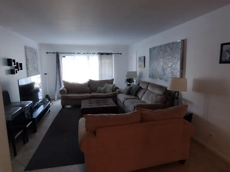 6489 Bay Club Dr #4 — Photo 9