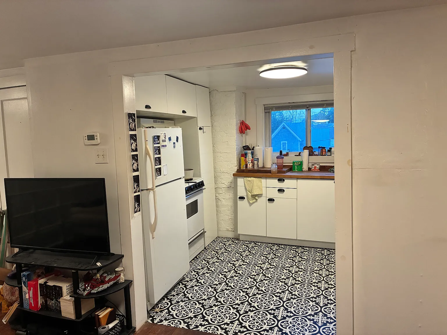 1 bed, 650 sqft, $1,000 — Photo 3