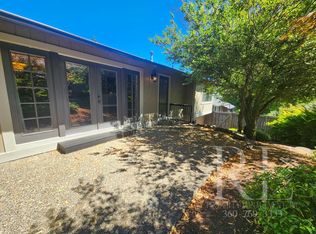 1345B Whitney Ave, Bremerton, WA 98312