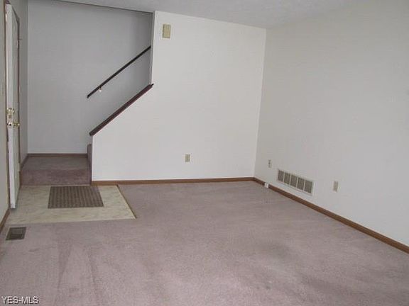 3rd image of 748 & 750 Loomis Ave