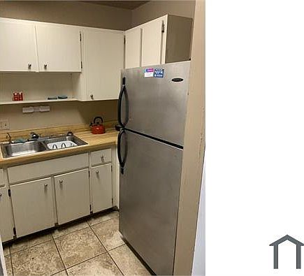 4th image of 914 SW 8th Ave APT 25