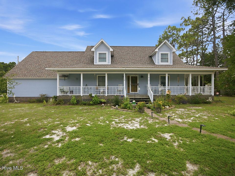 1st image of 998 Trevino Road