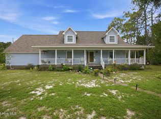 998 Trevino Rd, Southport, NC 28461