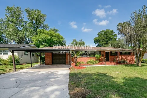 2454 Buttonwood Dr Photo 1