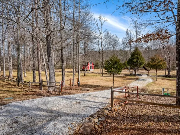 3001 S Highway 11, Walhalla, SC 29691