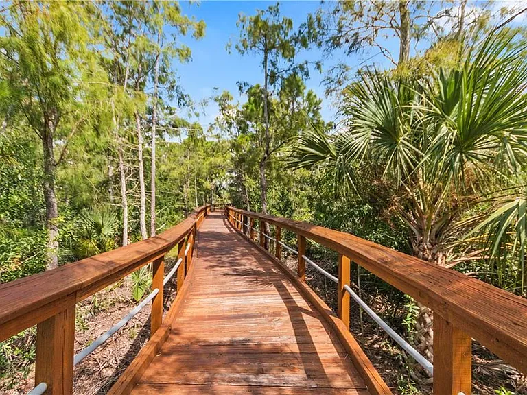 8792 Largo Mar Dr — Photo 40