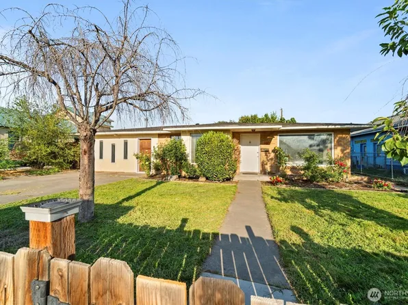 837 S Hawthorne Street, Kennewick, WA 99336