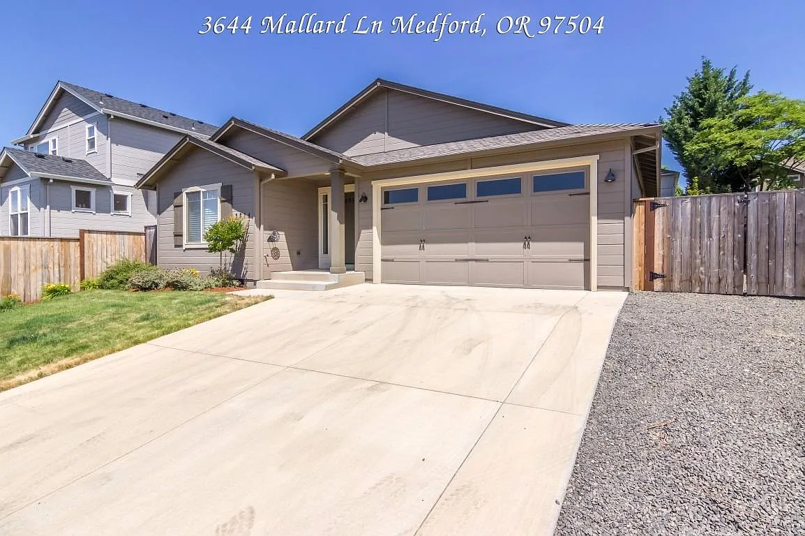 3644 Mallard Ln photo 1