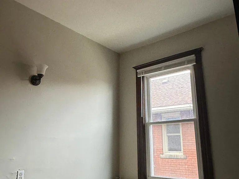 4844 Commonwealth St #UL — Photo 20