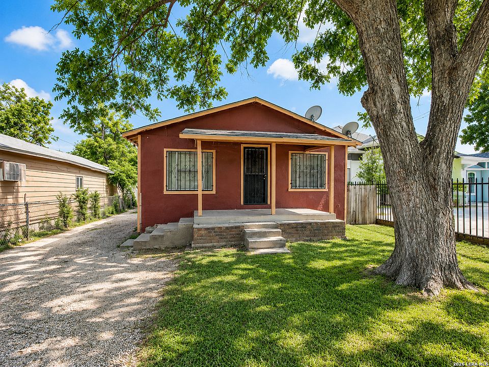 1st image of 214 Castroville