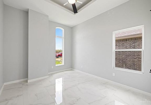 5th image of 8027 N 48th Ln