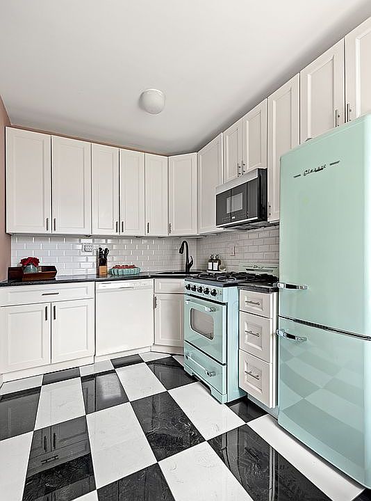 1st image of 315 E 88th St APT 6A