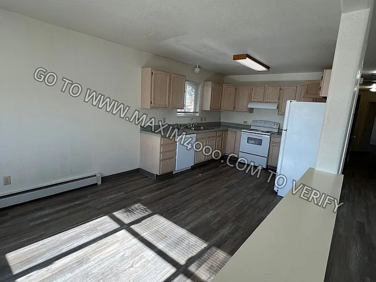 2441 Bunting Avenue — Photo 3