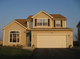 2414 Red Oak Ct, Plainfield, IL 60586