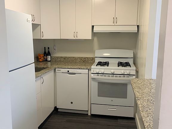 3rd image of 1260 21st St NW APT 808