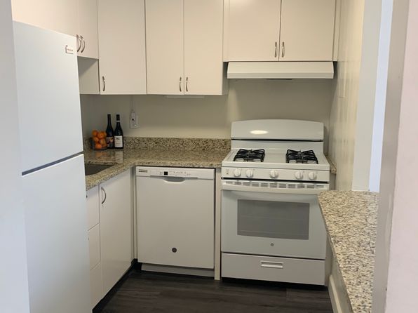 1260 21st St NW APT 808