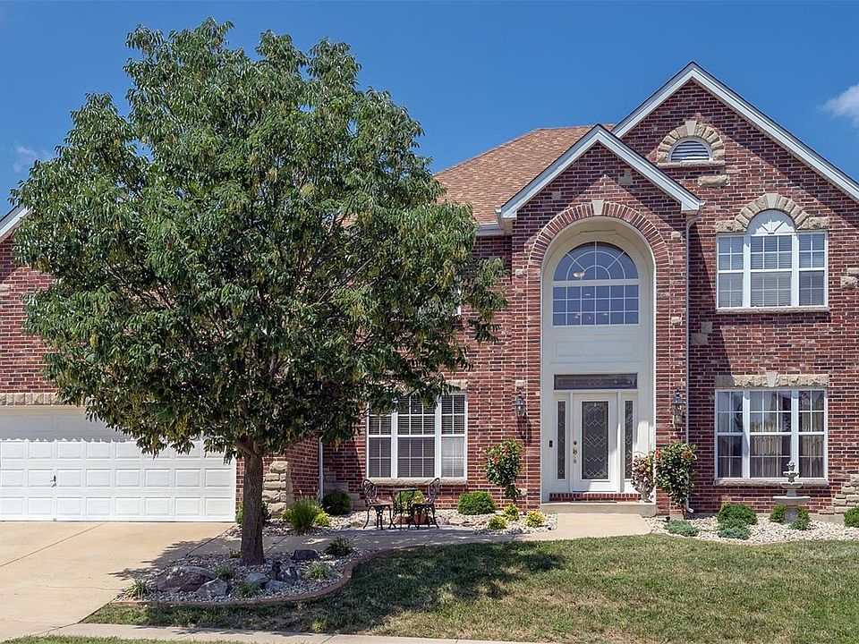 1st image of 107 Greycliff Manor Dr