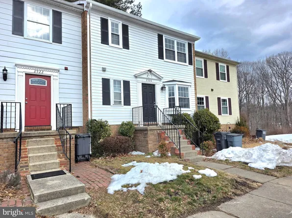2520 Doverhill Ct, Woodbridge, VA 22192