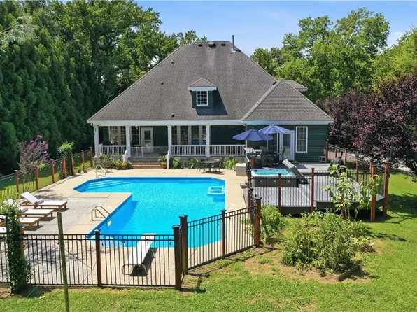 8922 Granby St, Norfolk, VA 23503