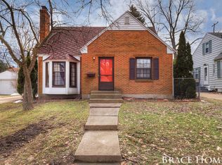 2216 Estelle Dr SE, East Grand Rapids, MI