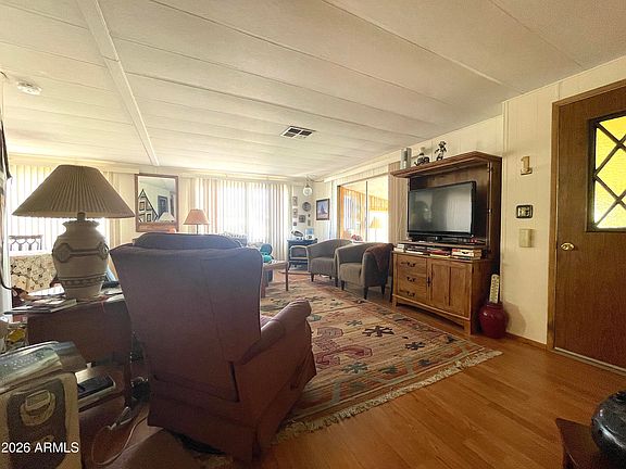 5th image of 178 N RITA Avenue