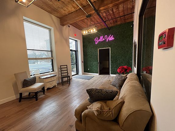 3rd image of 153 Main St #636df1f1c