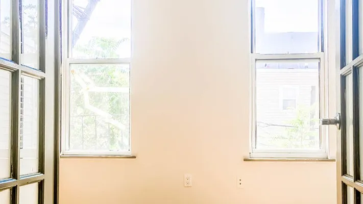 Rented by Nooklyn NYC LLC | media 94