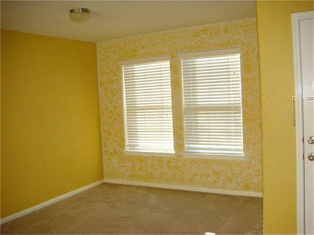 2nd image of 1955 Skipwood Dr