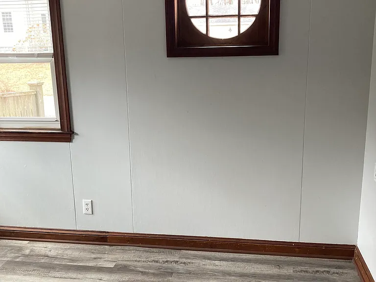 10 Phelps Ln — Photo 13