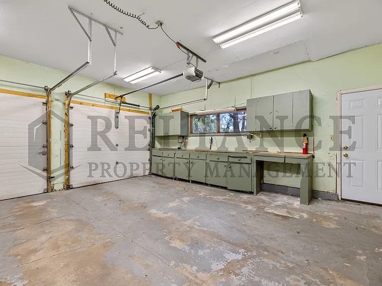 614 N Brownthrush Ln — Photo 25