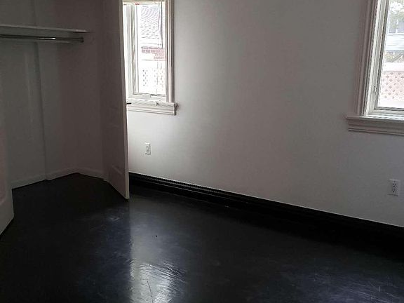 3rd image of 12624 Powells Cove Blvd #3