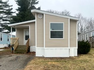 11977 Montego Ln #3, Demotte, IN 46310